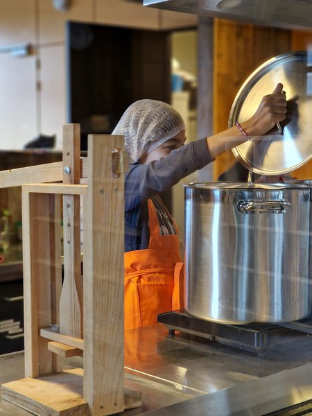 WhatsApp Image 2025-10-09 at 14.11.56 (1).jpeg